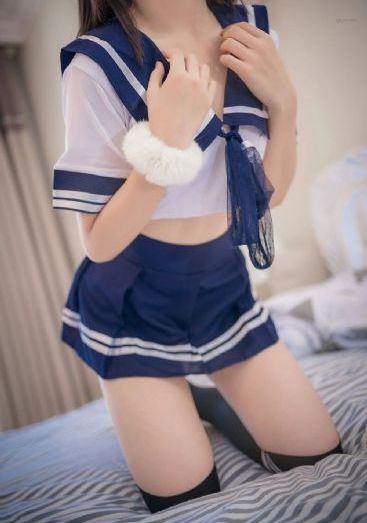 情事莫妮卡贝鲁奇