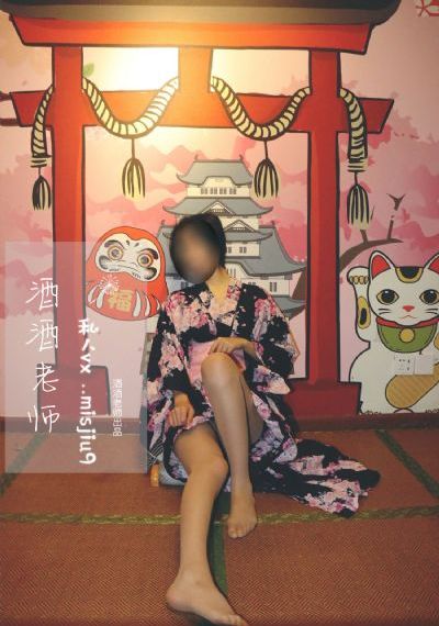 《美丽小蜜桃4